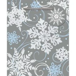 AMSCAN 5.5 In. X 4.5 In. X 2.625 In. Whimsical Snowflake Bags (24-Pack)