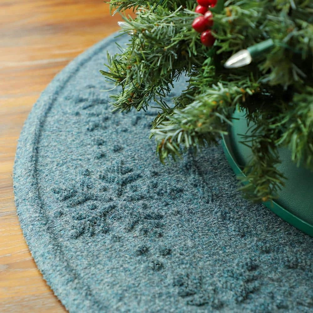 Waterhog Snowflake 35 In. Round PET Polyester Indoor Outdoor Tree Skirt Mat Bluestone 2 Waterhog Snowflake 35 In. Round PET Polyester Indoor Outdoor Tree Skirt Mat Bluestone - Image 2