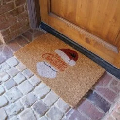 Merry Christmas "Santa's Favorite" 18 In. X 30 In. Coir Door Mat -Northlight Shop brown rubber cal christmas doormats 10 110 002 4f 1000