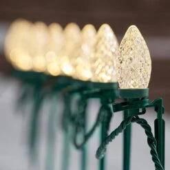 TITAN 100 Count 7.5 In Green Light Stakes 8 TITAN 100 Count 7.5 In Green Light Stakes -Northlight Shop christmas light accessories 73001 100ghop 40 1000