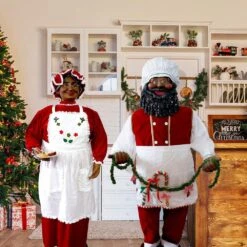 58-In African American Dancing Santa With Apron, Christmas Cookie Garland, Standing Decor, Motion-Activated Animatronic -Northlight Shop fraser hill farm christmas figurines fsc058 2rd2 aa fa 1000