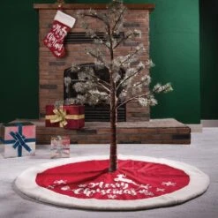 Set Of 2 Fabric Christmas Decoration (48 In. Tree Skirt And Stocking)- Merry Christmas -Northlight Shop glitzhome christmas textiles 2004700008 31 1000