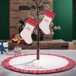 48 In. Tree Skirt With 2 Stocking White Fleece Christmas Decoration (Set Of 3) -Northlight Shop glitzhome christmas textiles 2004700029 31 1000