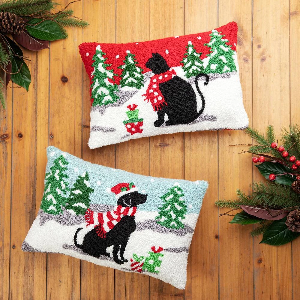 18 In. W X 12 In. H Hooked Christmas Cat And Dog Pillow (Set Of 2) 2 18 In. W X 12 In. H Hooked Christmas Cat And Dog Pillow (Set Of 2) - Image 2