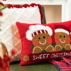 12 In. H Hooked Gingerbread Boy And Girl Pillow -Northlight Shop glitzhome christmas textiles 2004800039 fa 1000