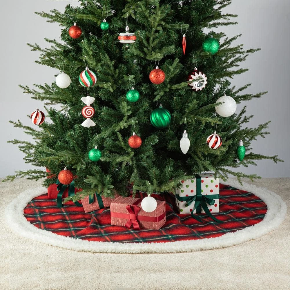 60 In. D Oversized Red And Black Plaid Reversible Sherpa/Flannel Christmas Tree Skirt 3 60 In. D Oversized Red And Black Plaid Reversible Sherpa/Flannel Christmas Tree Skirt - Image 3