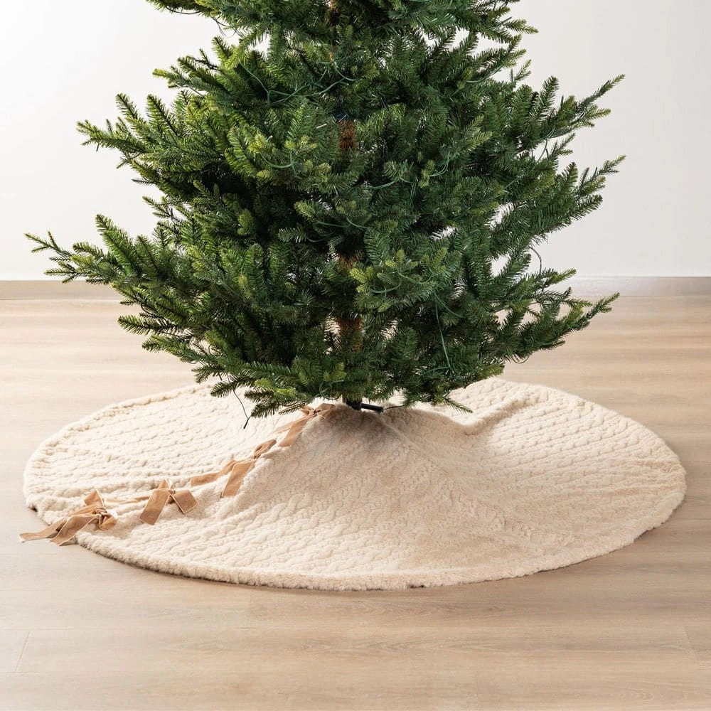 60 In. D Deluxe Reversible Milk Coffee Twisted Faux Marten Fur/Korean Fleece Christmas Tree Skirt 2 60 In. D Deluxe Reversible Milk Coffee Twisted Faux Marten Fur/Korean Fleece Christmas Tree Skirt - Image 2