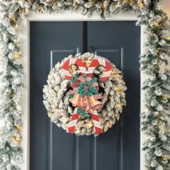 20 In. H Wooden Christmas Candy Cane Wall Decor -Northlight Shop glitzhome christmas wall decorations 2010000032 44 1000