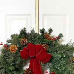 Adapt 15.75 In. Textured Gold Metal Adjustable Wreath Hanger -Northlight Shop haute decor wreath hangers awh312 4f 1000