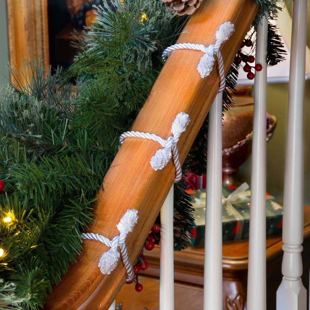 20 In. Artificial White Decorative Garland Ties 2 20 In. Artificial White Decorative Garland Ties - Image 2