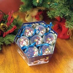 Winter Wonderland Snowman Christmas Tree Ornaments In Decorative Box (Set Of 14) 9 Winter Wonderland Snowman Christmas Tree Ornaments In Decorative Box (Set Of 14) -Northlight Shop hemsly inc christmas ornament sets 10222 1f 1000