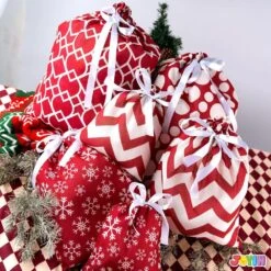 6 Pieces Fabric Gift Bags Red Elegant Color With 3 Sizes For Each Season, Holiday Present Giving -Northlight Shop joyfy christmas gift bags 11087 b 44 1000