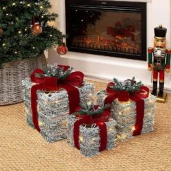 11.81 In. H 3-Piece Frosted Faux Cedar Branch Giftbox Christmas Decoration Set With Battery Operated Lights -Northlight Shop luxenhome christmas figurines whhd2049 4f 1000