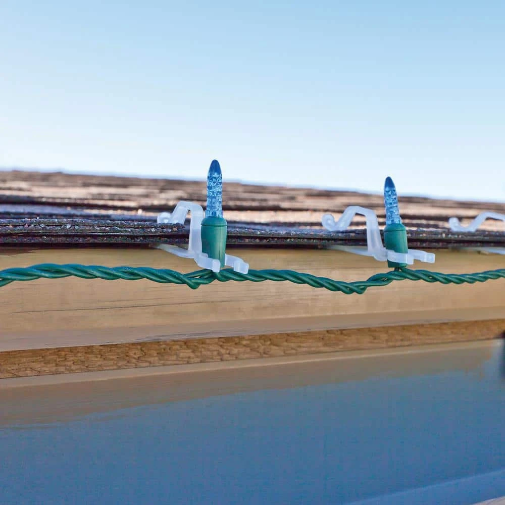 Northlight Bucket Of 300 Clear Outdoor Universal Christmas Light Clips 4 Northlight Bucket Of 300 Clear Outdoor Universal Christmas Light Clips - Image 4