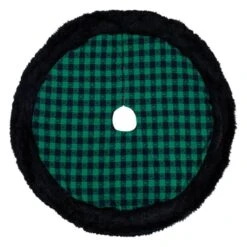 Northlight 48 In. Green And Black Plaid Christmas Tree Skirt