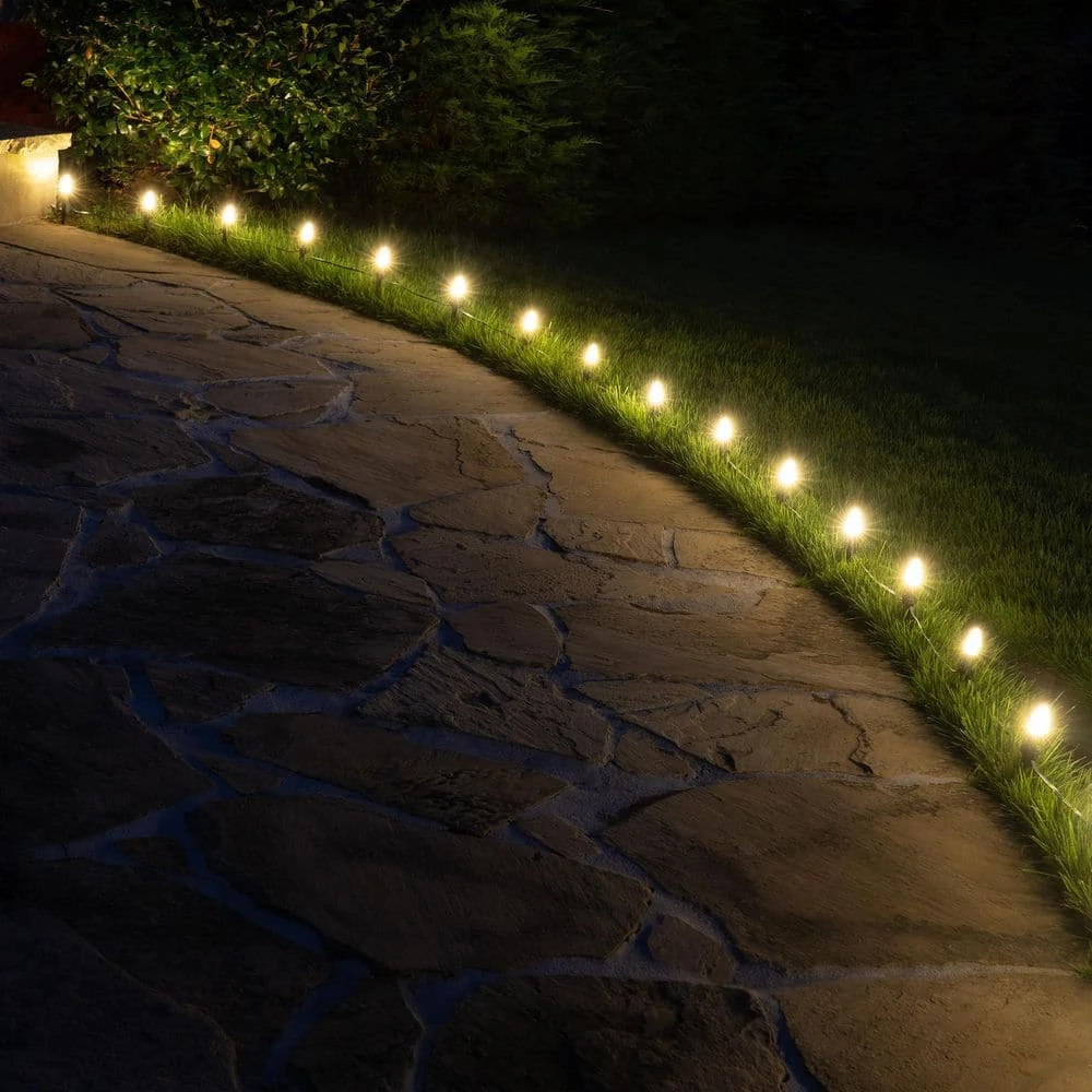 OptiCore C7 LED Warm White Faceted Shatter-Resistant Christmas Light Bulbs (25-Pack) 4 OptiCore C7 LED Warm White Faceted Shatter-Resistant Christmas Light Bulbs (25-Pack) - Image 4