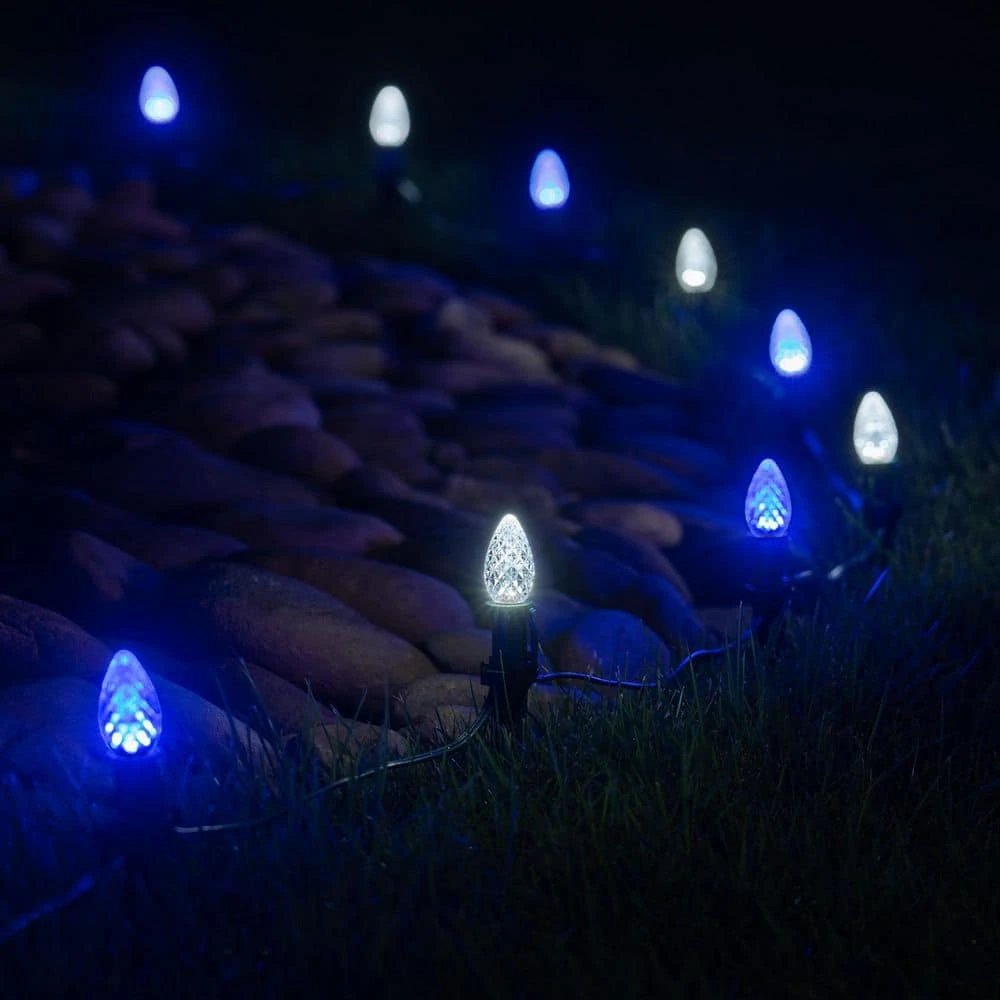 OptiCore C7 LED Blue Faceted Shatter-Resistant Christmas Light Bulbs (25-Pack) 7 OptiCore C7 LED Blue Faceted Shatter-Resistant Christmas Light Bulbs (25-Pack) - Image 7